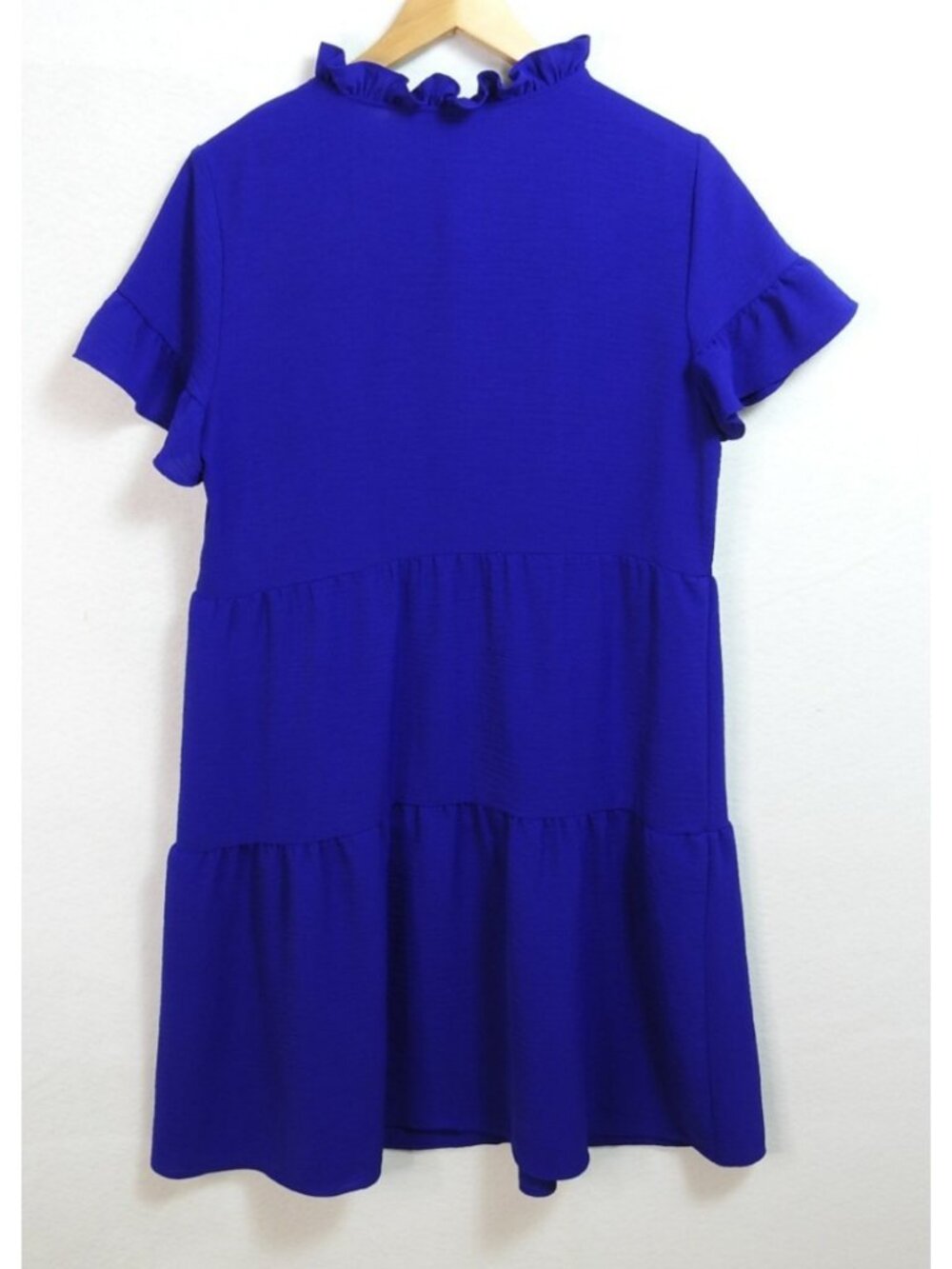 DKNY Royal Blue Ruffle Neck Tiered Dress Size 8 Flutter Sleeve Shift Dress - Picture 3 of 6
